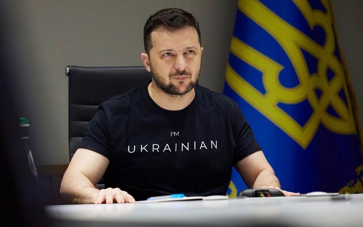 Embroidered T-shirt I'M UKRAINIAN