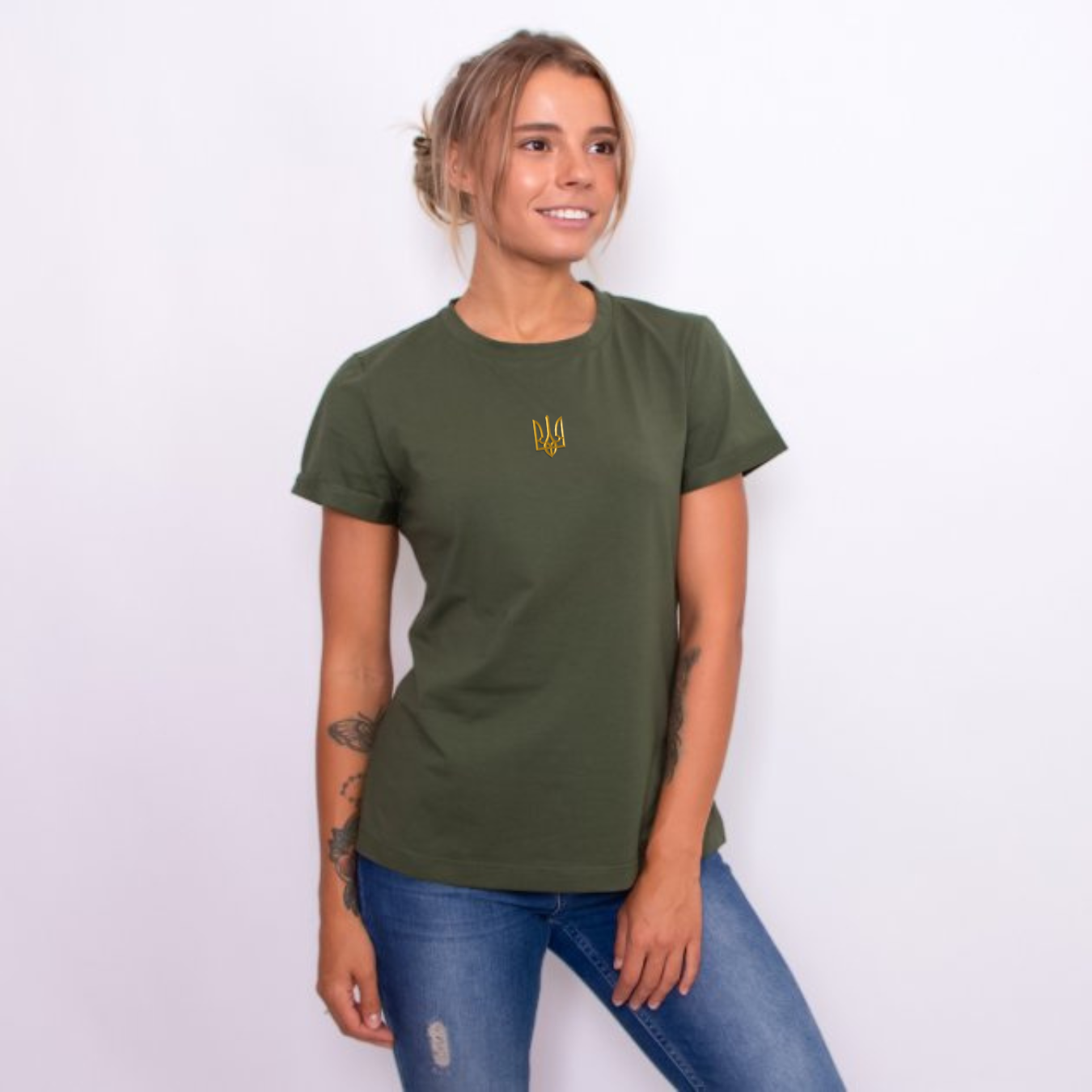 Ukrainian Embroidered T-shirt with trident for WOMEN. (Футболка з тризубом)