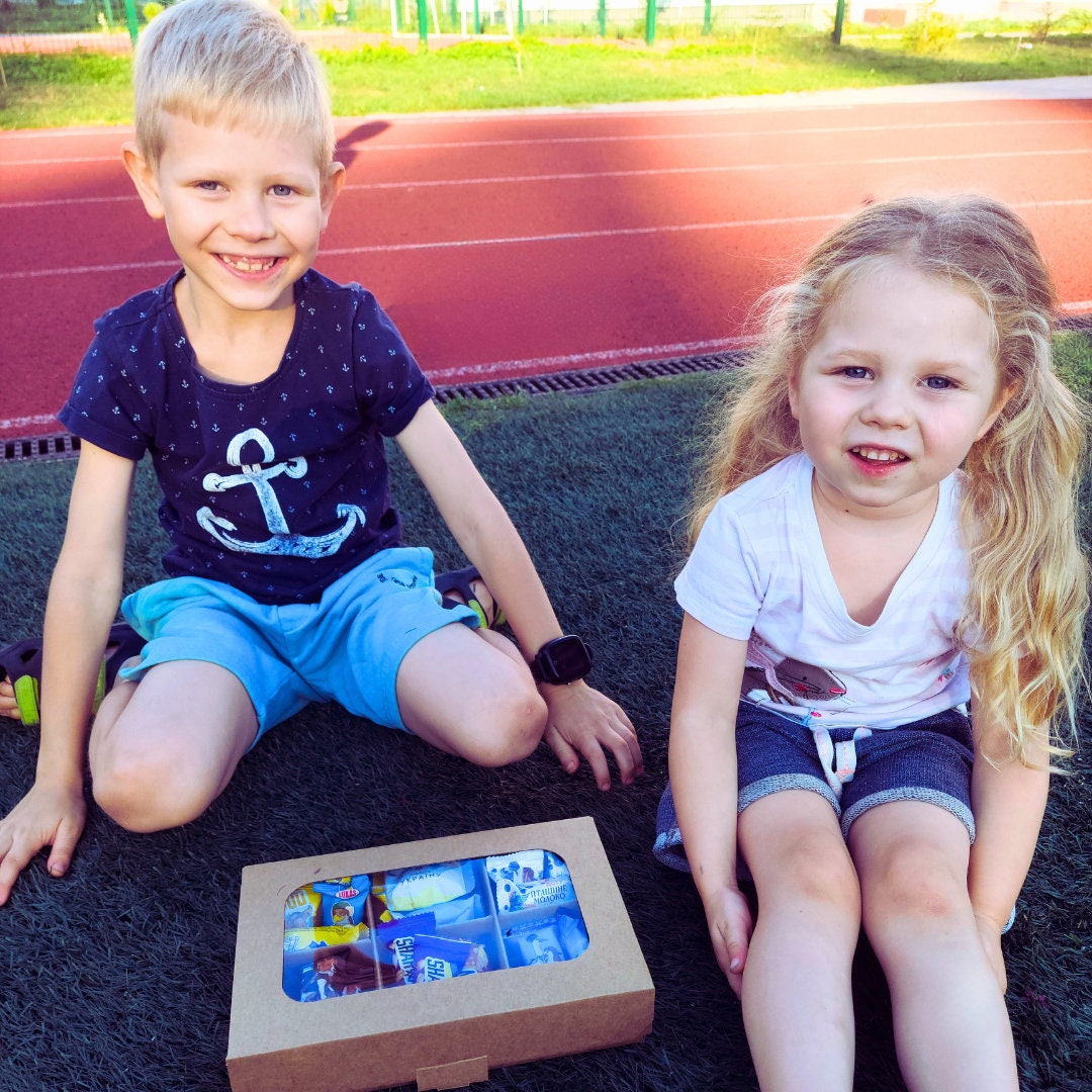 Patriotic Ukrainian Gift Box (Українські сувеніри)