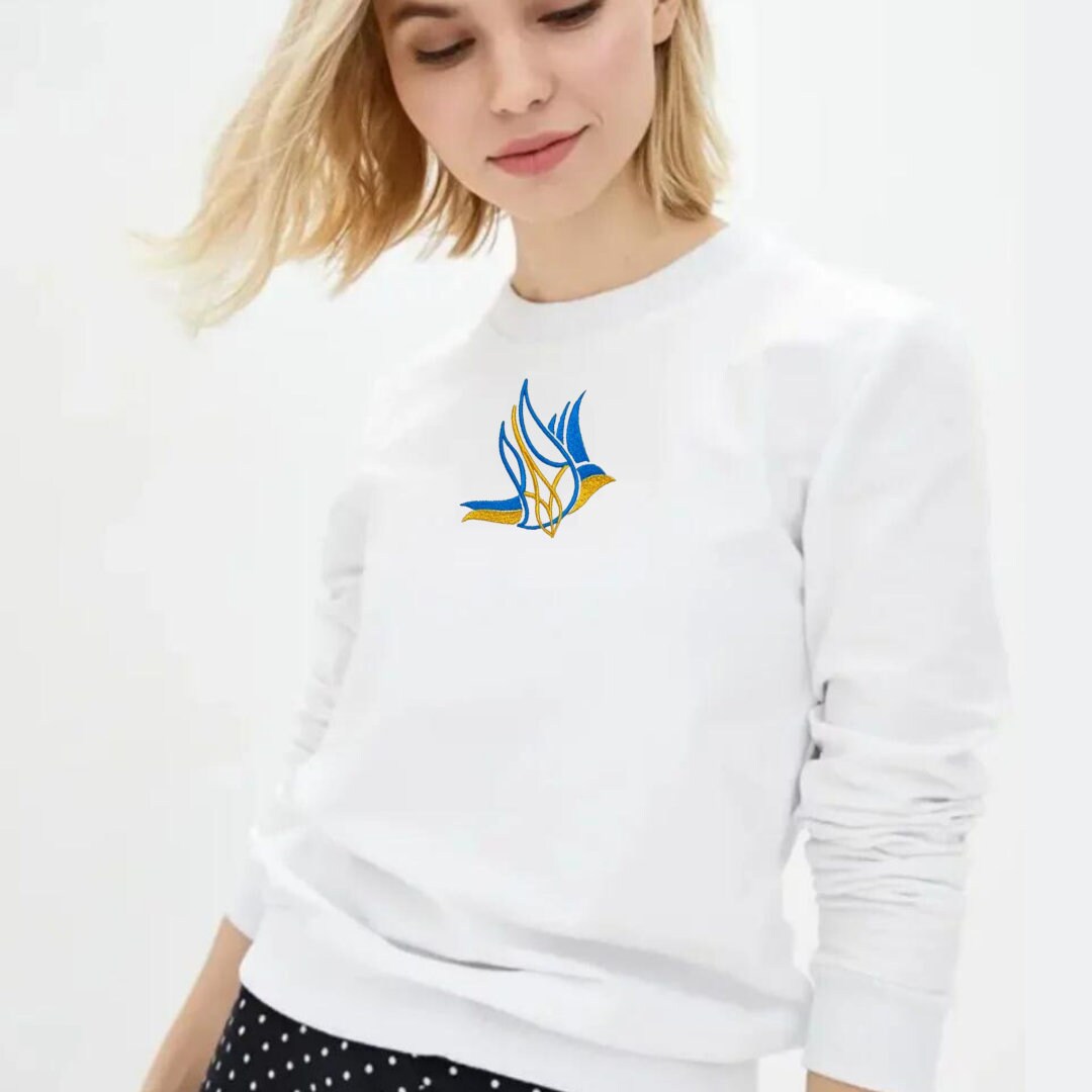 Ukrainian Embroidered Sweatshirt for Women with Dove of Peace (Світшот жін.)