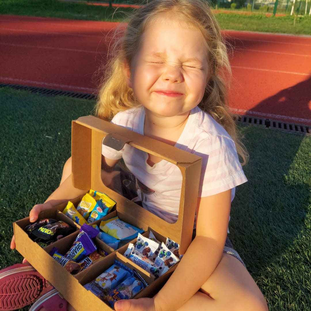 Patriotic Ukrainian Gift Box (Українські сувеніри)