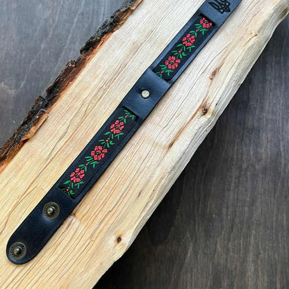 Ukrainian Bracelet Made of Genuine Leather with Embroidered Ornament  (Браслет)