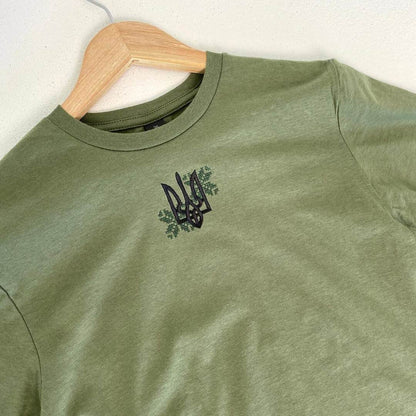 Ukrainian T Shirt with Embroidered Ukrainian Tryzub and Ornament (Футболка чол.)