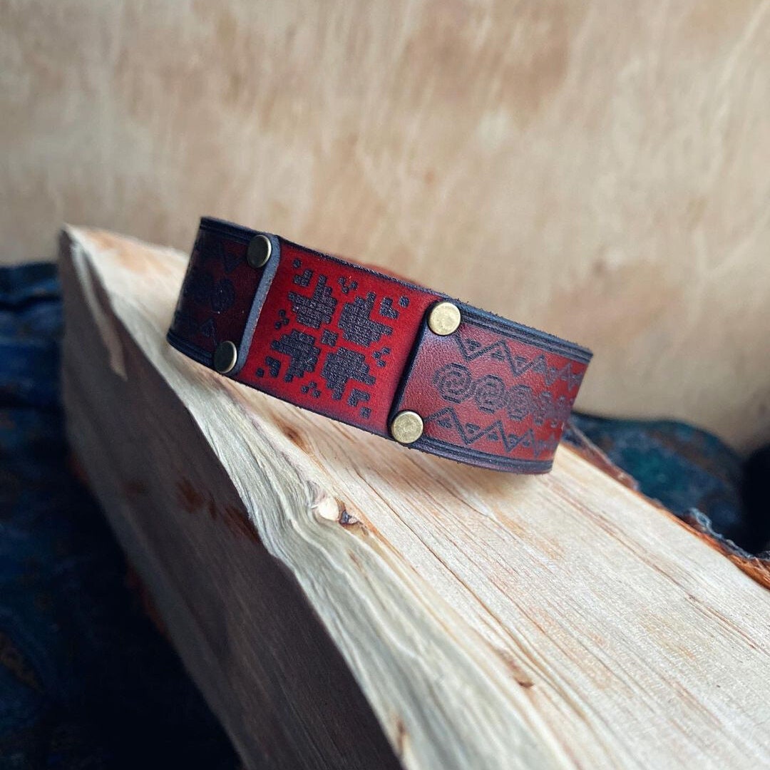 Leather Bracelet with Meaningful Ukrainian Ornament