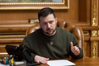 Zelensky Sweatshirt with Embroidered Ukrainian Tryzub. (Світшот чол.)